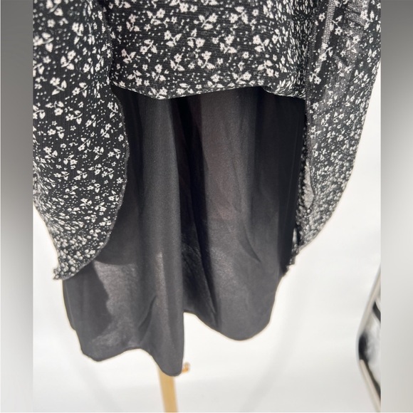 EUC No Excuse Floral Mini Dress - Picture 9 of 9